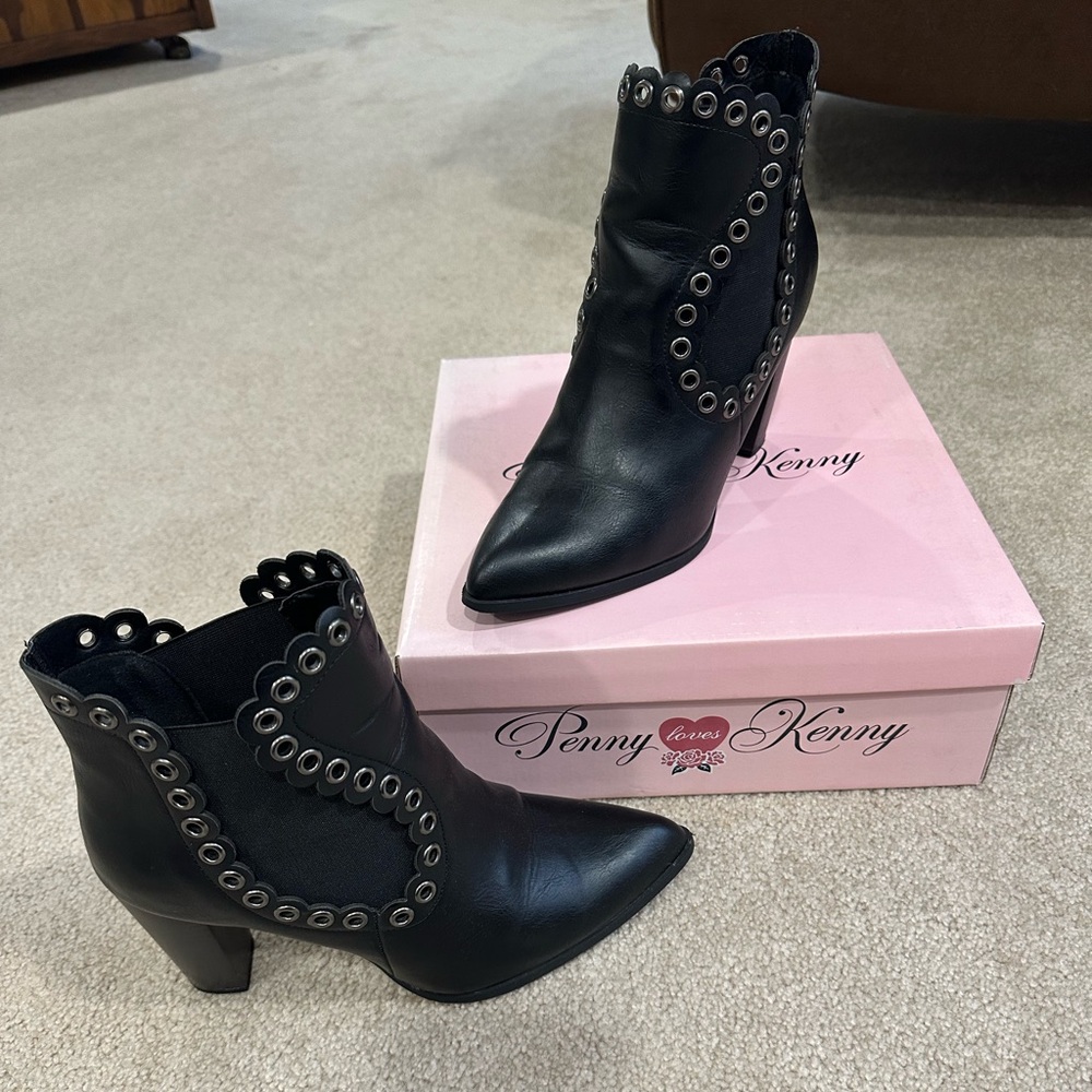 Penny Loves Kenny “Arena” Black Boots, Size 8.5, worn once. Asking $25.
